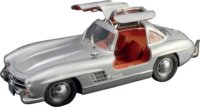 Italeri Mercedes-Benz300 SL Gullwing sportautó műanyag modell (1:16)