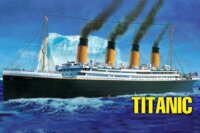HobbyBoss R.M.S. Titanic műanyag hajó modell (1:550)