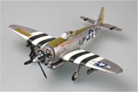 Trumpeter P-47D-30 Thund erbolt D.F. vadászrepülőgép műanyag modell (1:32)