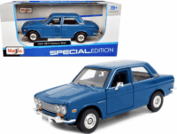 Maisto 1971 Datsun 510 autó fém modell 1:24 - Kék